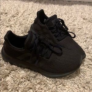 Adidas swift run women’s shoe